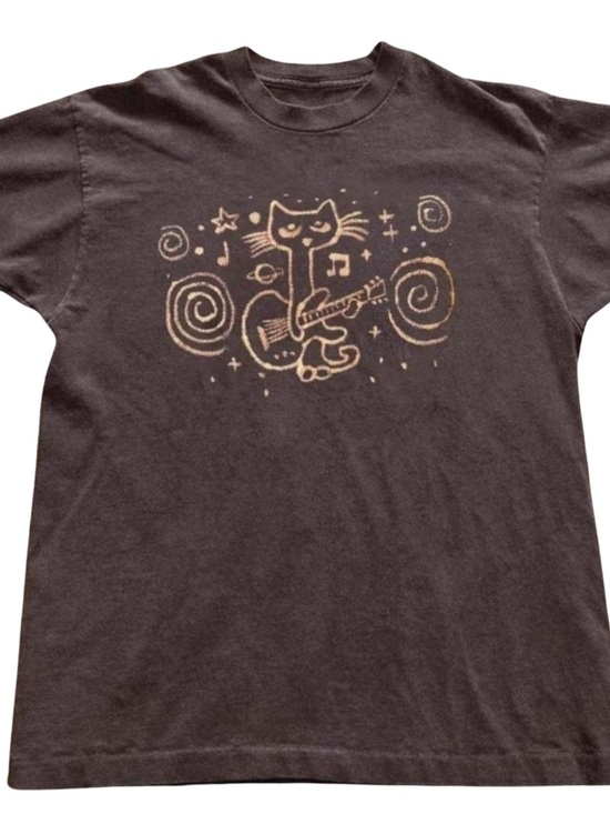 Gildan Tops - Cat Guitar Graphic T-Shirt - Brown with Cream Print